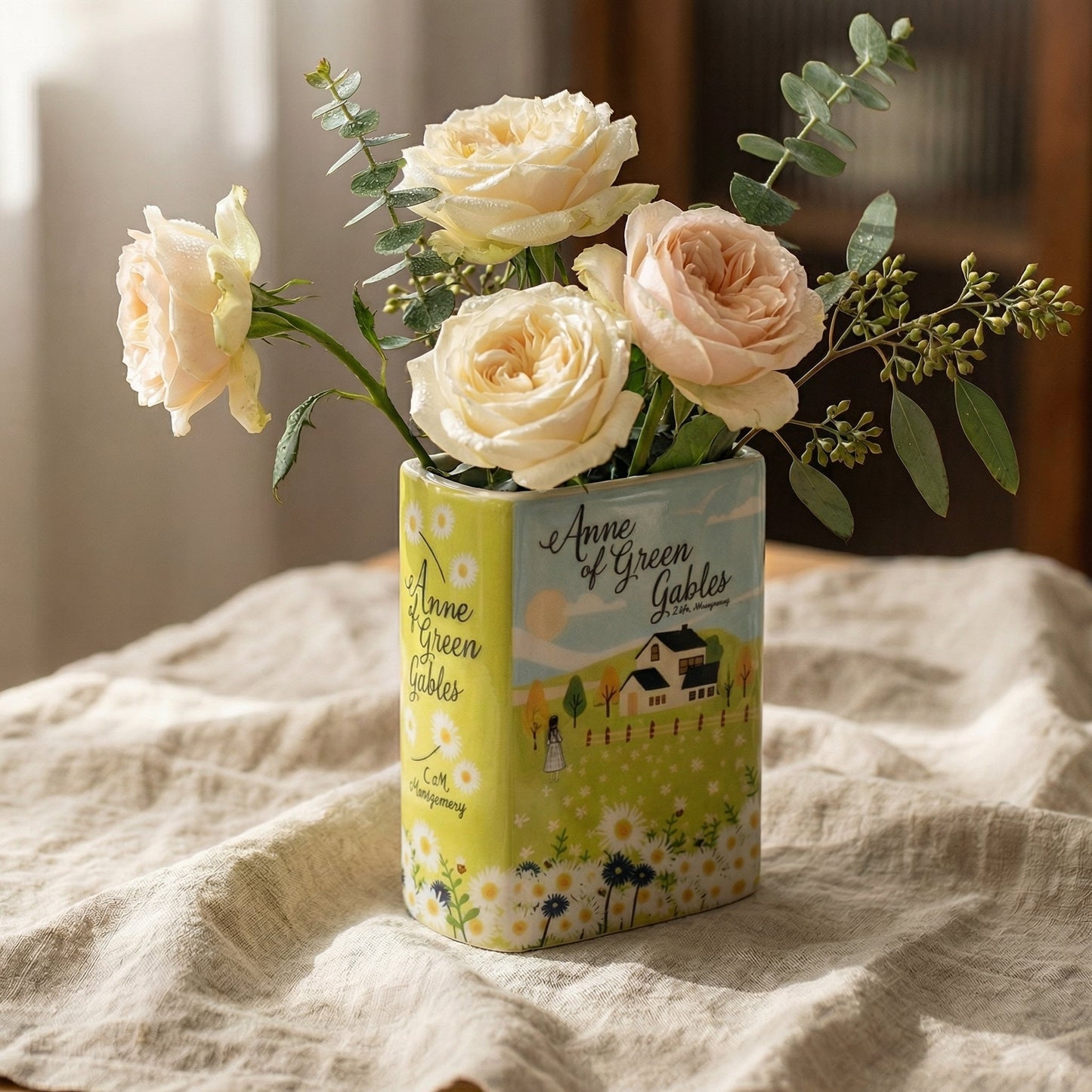 Vasen in Form Kleiner Bücher